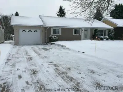 419 Smith Street, Iroquois Falls, On P0k 1e0