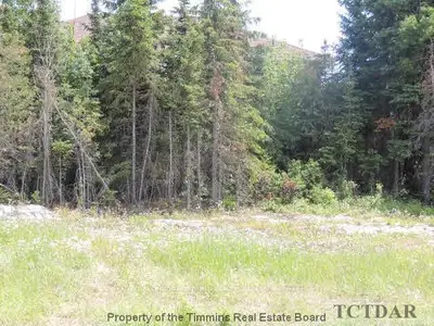 Corner Of Maclean And Lavigne Drive N, Timmins, On P4n 8s5