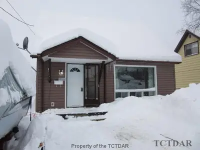 8 Market Street, Kirkland Lake, On P0k 1l0