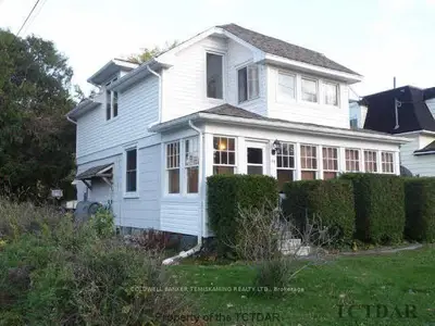 49 John Street, Temiskaming Shores, On P0j 1p0