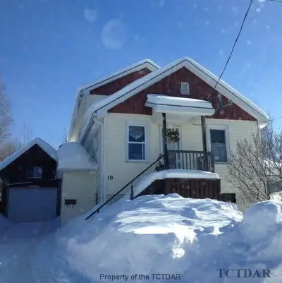 10 Day Avenue, Kirkland Lake, On P2n 1k4