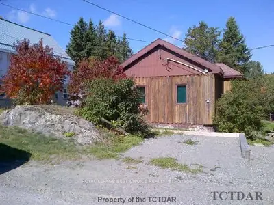 34 Fourth Avenue, Kirkland Lake, On P0k 1l0