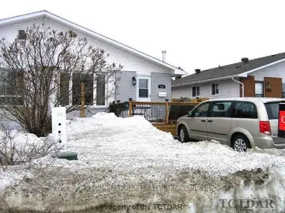 925 Suzanne Street, Timmins, On P4p 1b1
