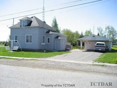 32 Main Street, Belle Vallee, On P0j 1a0