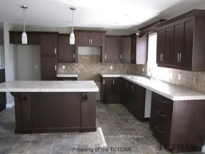 107 Driftwood Drive E, Temiskaming Shores, On P0j 1p0
