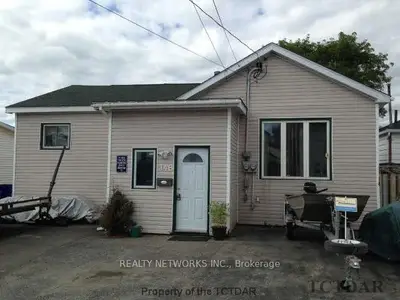 146 Montgomery Avenue, Timmins, On P4n 3g6