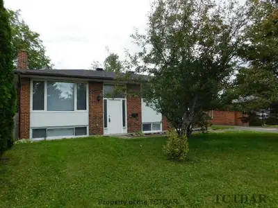 653 Rochdale Street, Timmins, On P4n 5g7