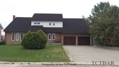 637 Majestic Street, Iroquois Falls, On P0k 1g0