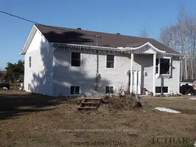 236 Fifth Street, Elk Lake, On P0j 1g0