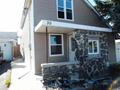 30 Lioncrest Road E, Timmins, On P4n 1g0