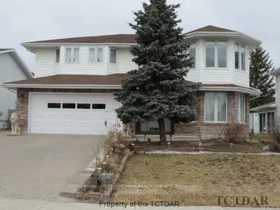 184 Bonaventure Drive, Timmins, On P4n 1l4