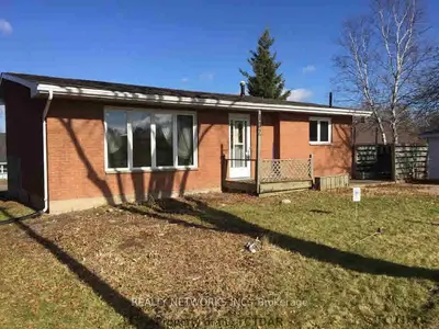 102 Circle Place, Iroquois Falls, On P0k 1e0