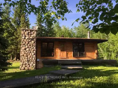 1022 Edgewater Road, Iroquois Falls, On P0n 1a0