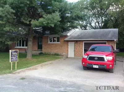 92 Second Street, Englehart, On P0j 1h0