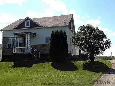 11 Brunelle Rd South Road, Kapuskasing, On P5n 2t3