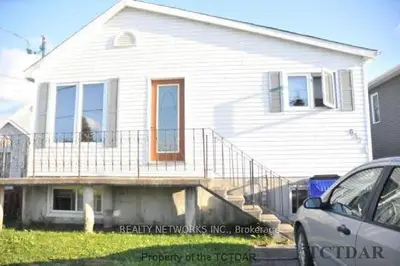 637 Lillian Avenue, Timmins, On P4n 3x2