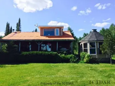 229 Silver Queen Lake Road N, Cochrane, On P0l 1c0