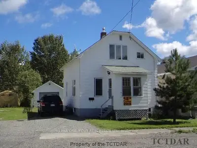 8 Comfort Street, Kirkland Lake, On P2n 3a9
