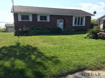 207 Haynes Crescent E, Temiskaming Shores, On P0j 1p0