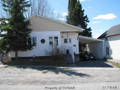 23 Mckelvie Avenue, Kirkland Lake, On P2n 2k3
