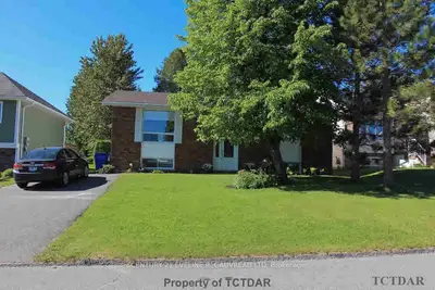 566 Helmer Pedersen Drive, Temiskaming Shores, On P0j 1p0