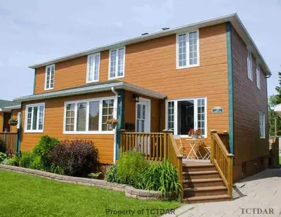 13 Victoria Street, Kapuskasing, On P5n 1k6