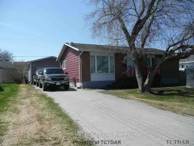461 Louise Avenue, Timmins, On P4n 4p6