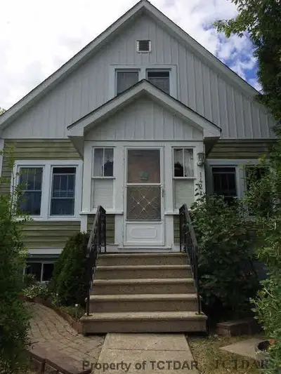 142 Allan Street, Timmins, On P0n 1h0