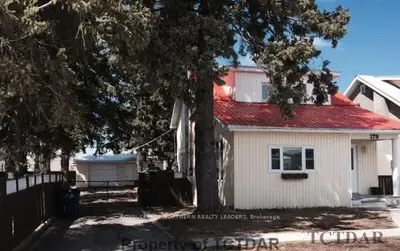 179 Fifth Avenue, Cochrane, On P0l 1c0