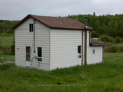 697 Third Street, Temiskaming Shores, On P0j 1r0