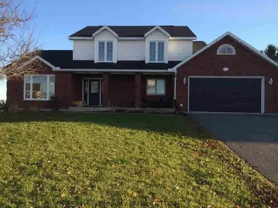112 Zetta Court E, Temiskaming Shores, On P0j 1p0