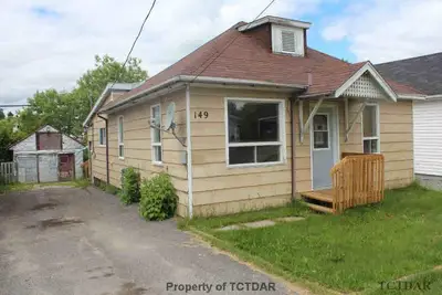 149 Pollock, Kirkland Lake, On P2n 1z3