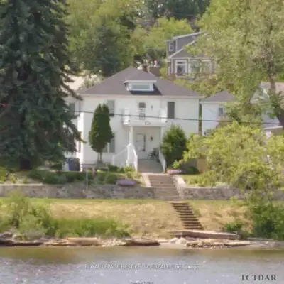 678 Lakeshore Road, Temiskaming Shores, On P0j 1k0