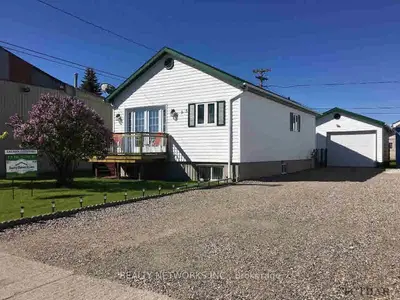 695 Pearl Avenue, Iroquois Falls, On P0k 1g0