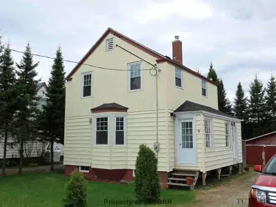 5 Twentyseventh Street, Virginiatown, On P0k 1x0