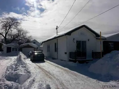 121 Bannerman Avenue, Timmins, On P4n 2y5