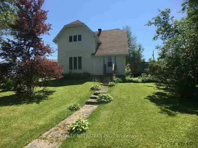 121 Essex Avenue, Iroquois Falls, On P0k 1e0