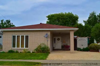 104-106 Fifth Avenue, Kirkland Lake, On P2n 1t6