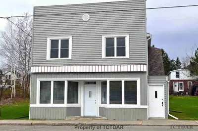 38 Godfrey Street, Kirkland Lake, On P0k 1l0