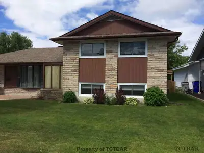 703 Churchill Street, Timmins, On P4n 5g4