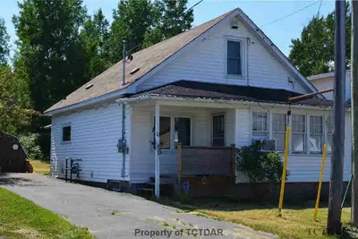 11 Prince Street, Kirkland Lake, On P2n 2t3