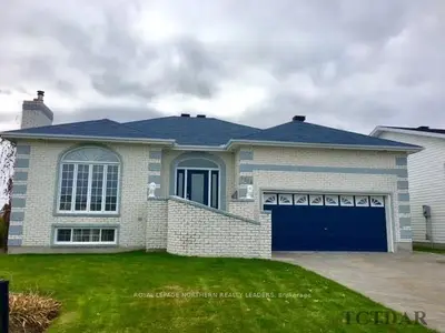 1315 Park Avenue, Timmins, On P4r 1m1
