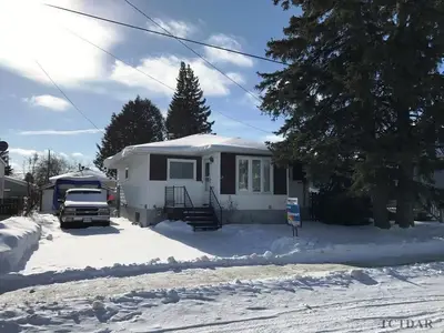 63 Essa Avenue, Timmins, On P0n 1h0