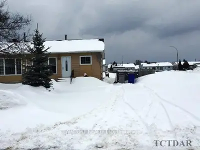 96 Delia Avenue, Timmins, On P4p 1a1