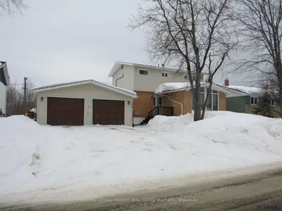 34 Ottawa Street, Kapuskasing, On P5n 1y6