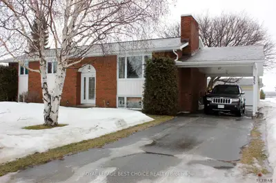 355 Mckelvie Street, Temiskaming Shores, On P0j 1p0
