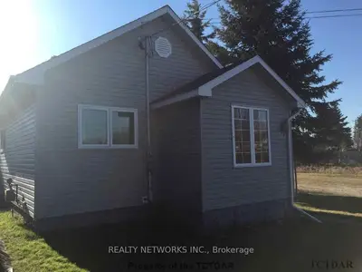 221 Powerline Avenue, Timmins, On P4n 4g3