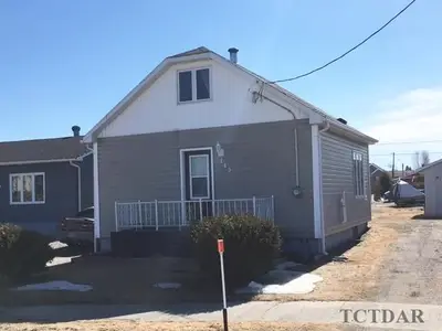 145 Queen Street, Mattice-val Cote, On P0l 1t0