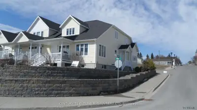 456 Farr Drive N, Temiskaming Shores, On P0j 1k0