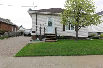 128 Cody Avenue W, Timmins, On P4n 3j7